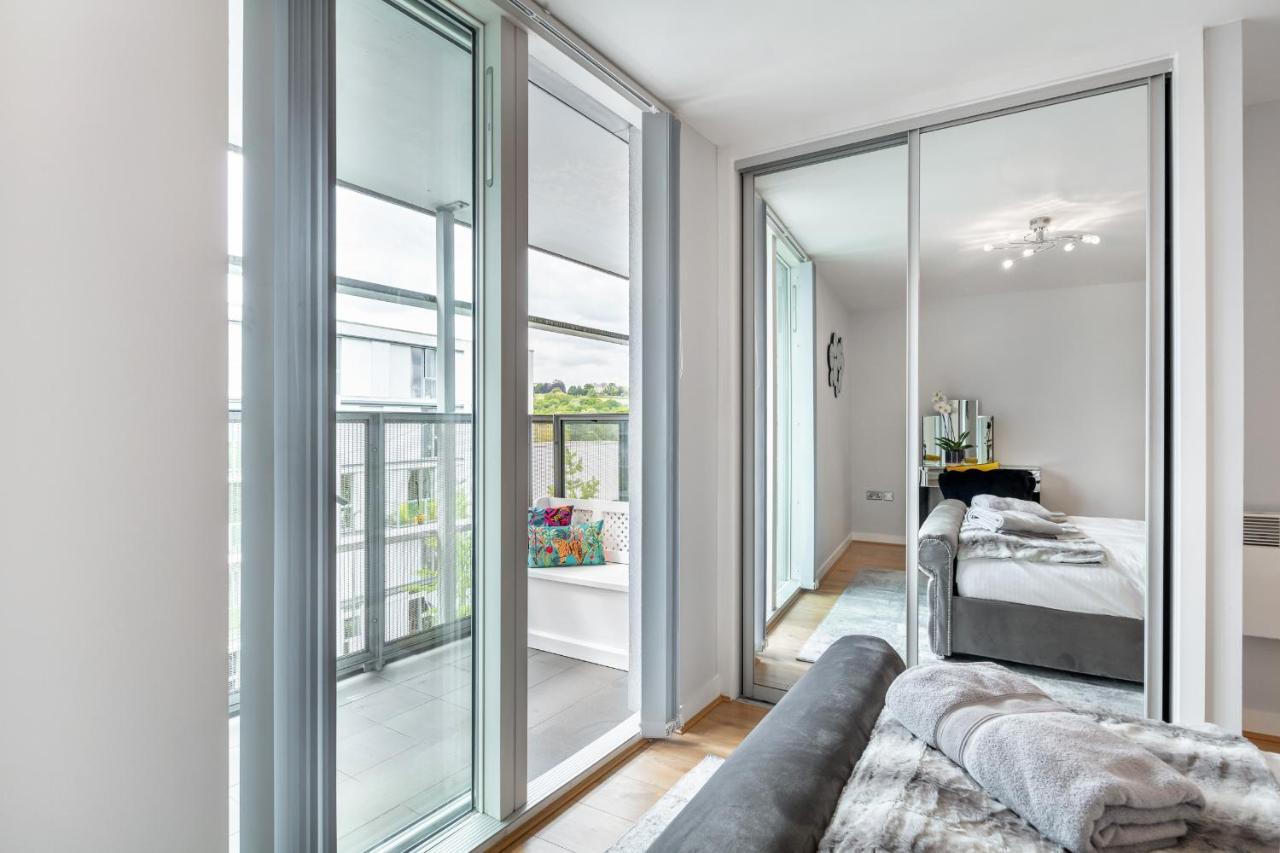 Stunning With Underground Parking! Appartement Londres